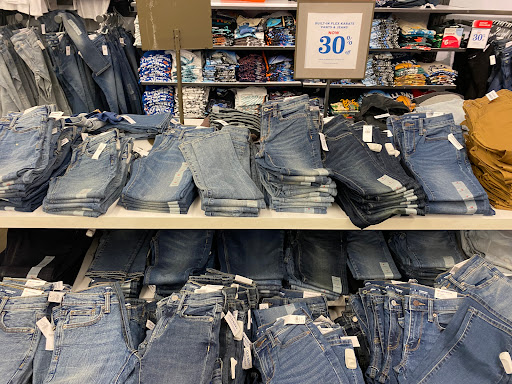 Clothing Store «Old Navy», reviews and photos, 1009 Flatbush Ave, Brooklyn, NY 11226, USA