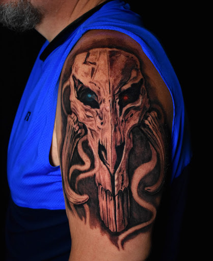 Explore grandparent tattoo tribute ideas, creative tattoo ideas in Tulia, available at Mister Placasos Tattoo Shop