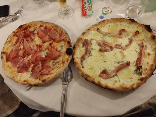 Ristorante Pizzeria Bar alla Stretta in Vallelaghi, Provincia Autonoma di Trento