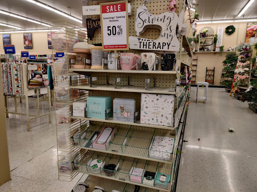 Craft Store «Hobby Lobby», reviews and photos, 615 E Dundee Rd, Palatine, IL 60074, USA
