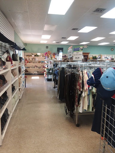 Thrift Store «Goodwill Retail & Donation Center», reviews and photos, 19041 San Carlos Blvd, Fort Myers Beach, FL 33931, USA