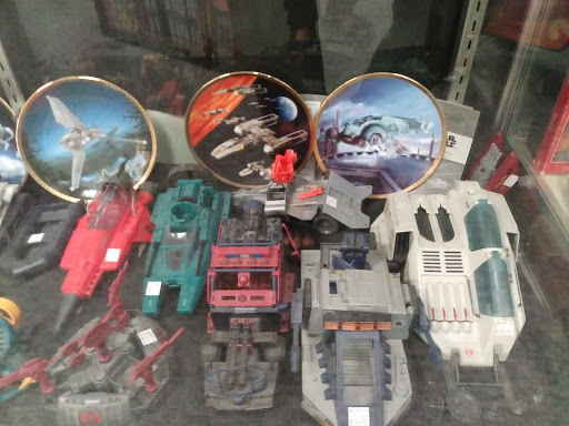 Comic Book Store «HEEBEEGEEBEEZ», reviews and photos, 1986 N Hill Field Rd, Layton, UT 84041, USA