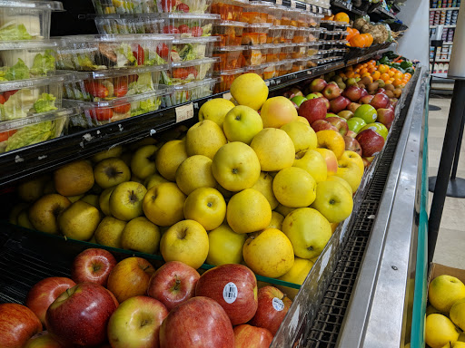 Supermarket «Madanim Supermarket», reviews and photos, 18 Washington Ave, Spring Valley, NY 10977, USA