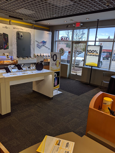 Cell Phone Store «Sprint Store», reviews and photos, 7741 Egan Dr, Savage, MN 55378, USA
