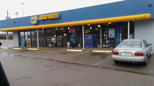 Auto Parts Store «NAPA Auto Parts - D & S Auto Parts Kettering», reviews and photos, 4251 Linden Ave, Kettering, OH 45432, USA
