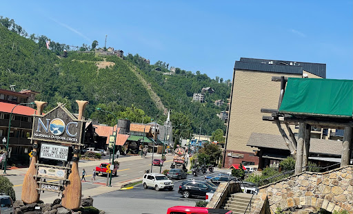 Outdoor Sports Store «Nantahala Outdoor Center Gatlinburg», reviews and photos, 1138 Parkway, Gatlinburg, TN 37738, USA