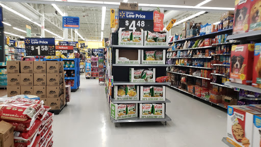 Department Store «Walmart Supercenter», reviews and photos, 6590 W Grand Ave, Gurnee, IL 60031, USA