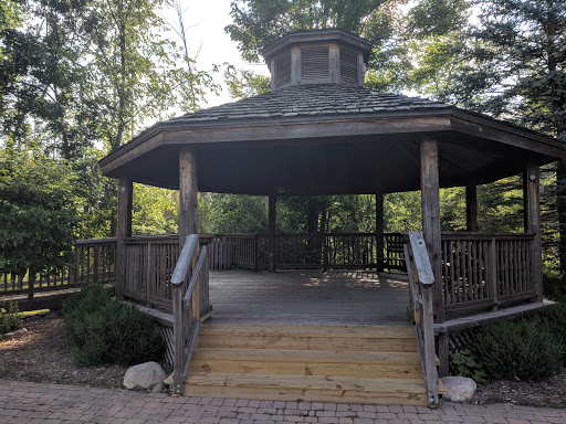 Wedding Venue «River Crest», reviews and photos, 900 W Avon Rd, Rochester Hills, MI 48307, USA