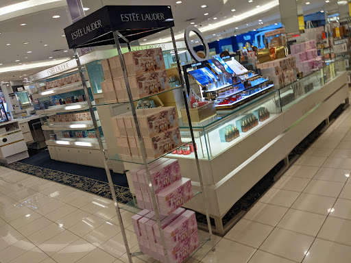 Shopping Mall «Washington Square», reviews and photos, 9585 SW Washington Square Rd, Portland, OR 97223, USA