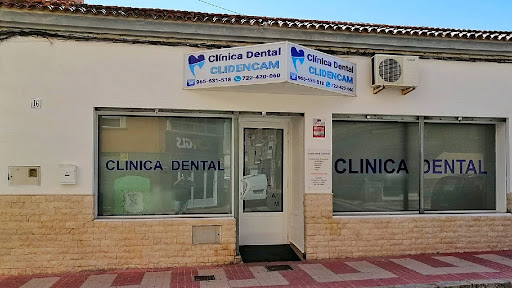 Clínica Dental CLIDENCAM en El Campello, Alicante