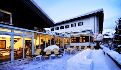 Hinterwies - Ski In / Lodge / Dine