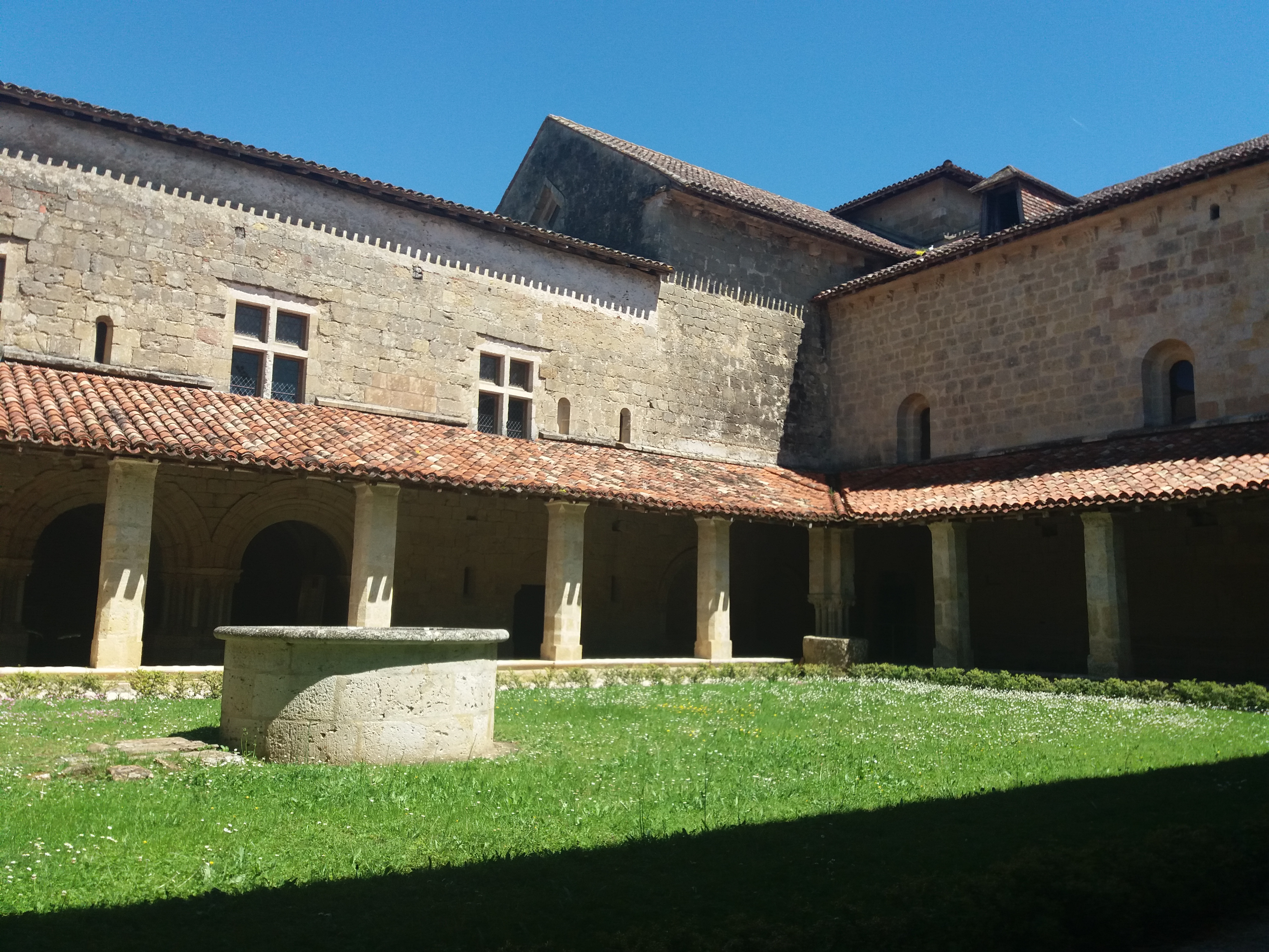 Photo n° 28 de l'avis de Yan.. fait le 01/06/2019 à 16:39