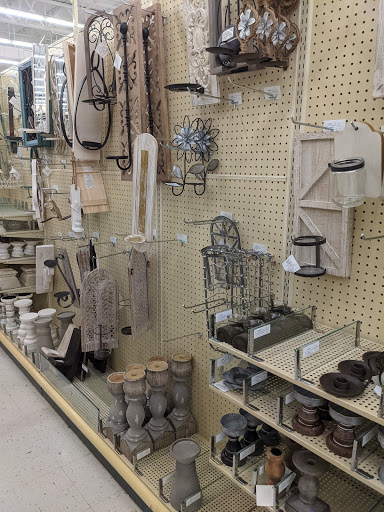 Craft Store «Hobby Lobby», reviews and photos, 5801 W Saginaw Hwy, Lansing, MI 48917, USA