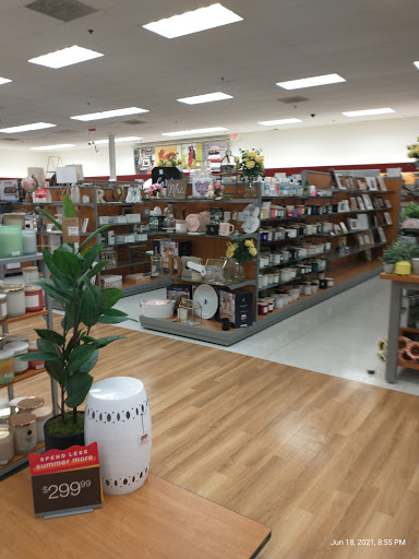 Department Store «T.J. Maxx», reviews and photos, 701 N Milwaukee Ave #252, Vernon Hills, IL 60061, USA