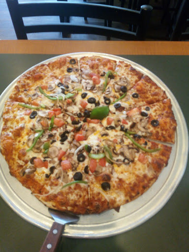 Pizza Restaurant «Round Table Pizza», reviews and photos, 2819 W March Ln, Stockton, CA 95219, USA