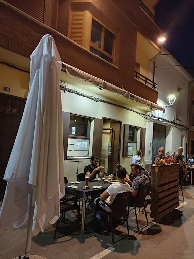 El Bar Sense Nom (No reserves web) - Carrer Cardenal Payà, 20, 03460 Beneixama, Alicante, España