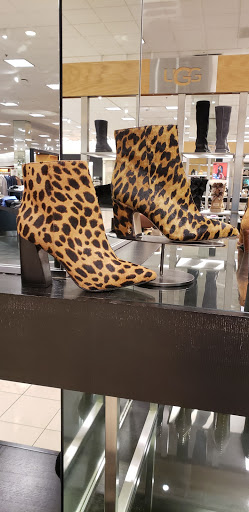 Department Store «Nordstrom», reviews and photos, 4937 Old Orchard Shopping Center, Skokie, IL 60077, USA