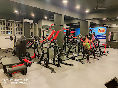Life fitness CTM - 6th floor, Bh, Aastha 99, Bhairvi Tower, Kailash Colony, C.T.M, Amraiwadi, Ahmedabad, Gujarat 380026, India