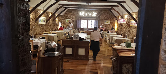 Restaurante La Casona - C. Real, 72, 24411 Ponferrada, León, Spain