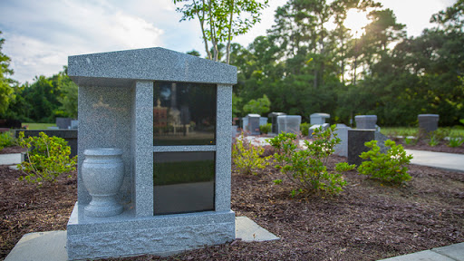 Cemetery «Oleander Memorial Gardens», reviews and photos, 306 Bradley Dr, Wilmington, NC 28409, USA