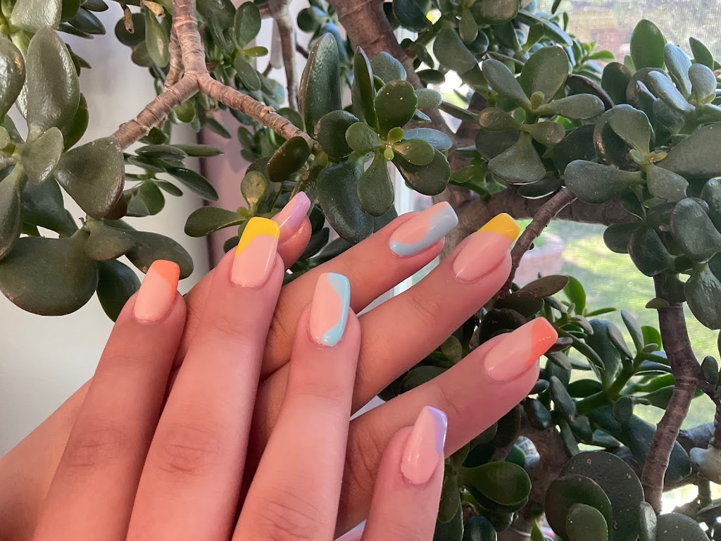 get polished nail & beauty salon 81601
