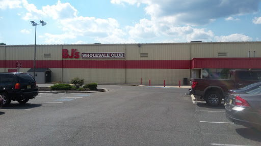 Warehouse club «BJ’s Wholesale Club», reviews and photos, 131 E Kings Hwy, Maple Shade Township, NJ 08052, USA