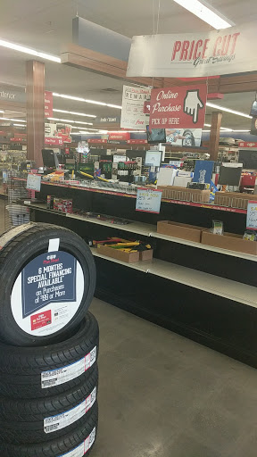 Auto Parts Store «Pep Boys Auto Parts & Service», reviews and photos, 3933 W Hillsborough Ave, Tampa, FL 33614, USA