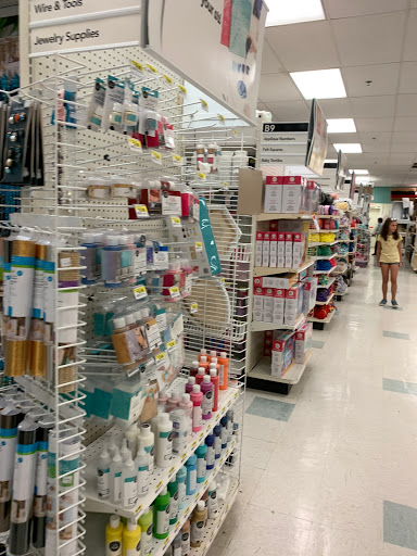 Fabric Store «Jo-Ann Fabrics and Crafts», reviews and photos, 153 E Swedesford Rd, Wayne, PA 19087, USA