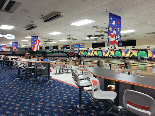 Bowling Supply Shop «Fiesta Lanes Bowling Center», reviews and photos, 1202 Huisache Ave, New Braunfels, TX 78130, USA