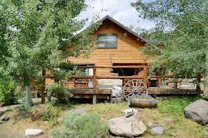 Creekside Lodge Yellowstone image