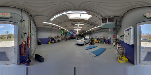 Auto Repair Shop «European Service Center», reviews and photos, 5114 Tracy St, Dallas, TX 75205, USA