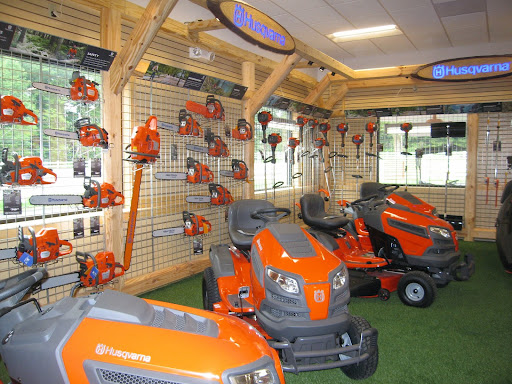 Farm Equipment Supplier «Lock Stock & Barrel», reviews and photos, 770 Amity Rd, Bethany, CT 06524, USA