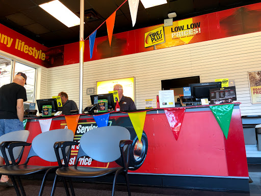 Tire Shop «Tires Plus», reviews and photos, 5703 Manatee Ave W, Bradenton, FL 34209, USA