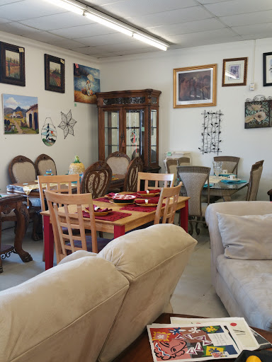 Thrift Store «JUNK 4 UR TRUNK THRIFT STORE», reviews and photos, 5494 New Jesup Hwy, Brunswick, GA 31523, USA