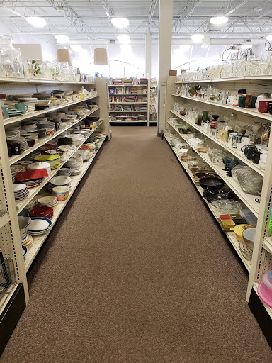Thrift Store «Goodwill Store», reviews and photos, 2309 N Fairfield Rd, Dayton, OH 45431, USA