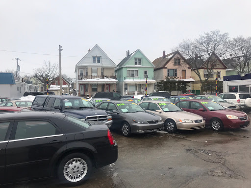 Used Car Dealer «DIAMOND AUTO SALES AND SERVICES 2016», reviews and photos, 1801 W Forest Home Ave, Milwaukee, WI 53204, USA