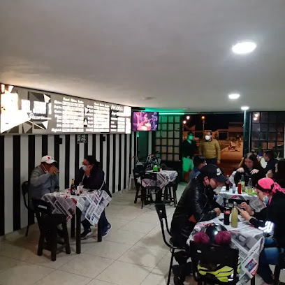 Mr.Jhon,s Pizzería - Cl. 7 #3 05, Firavitoba, Boyacá, Colombia