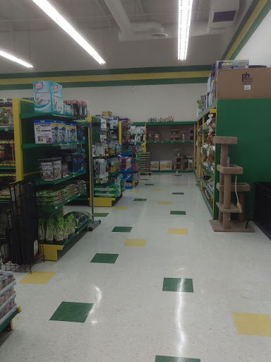 Pet Supply Store «Pet Supplies Plus», reviews and photos, 211 Golden Isles Plaza, Brunswick, GA 31520, USA