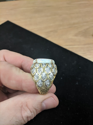 Jewelry Repair Service «Jewelry Clinic», reviews and photos, 16 W Main St G08, Rochester, NY 14614, USA