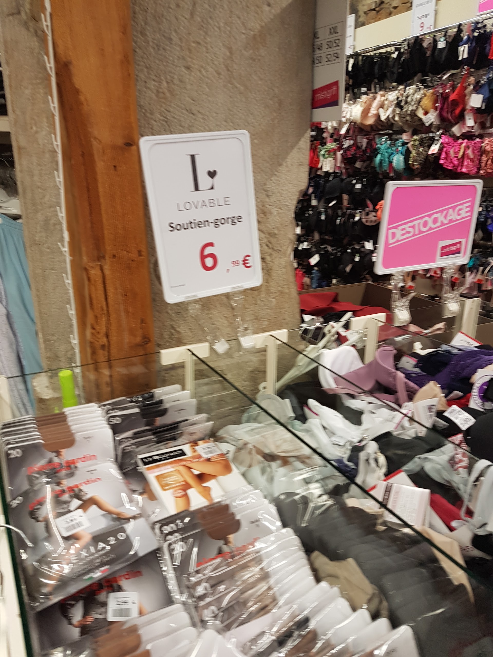 Photo n° 43 de l'avis de nadine.o fait le 07/12/2017 à 21:05