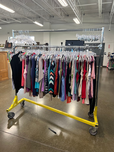 Thrift Store «Goodwill Retail Store of Springfield – Battlefield», reviews and photos, 3151 S Kansas Expy, Springfield, MO 65807, USA