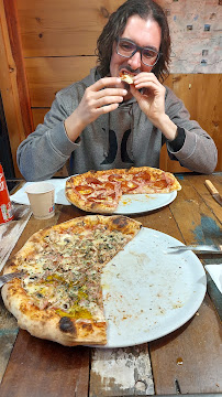 Plats et boissons du Pizzas à emporter Le Chalet Des Pizza à Saillagouse - n°18