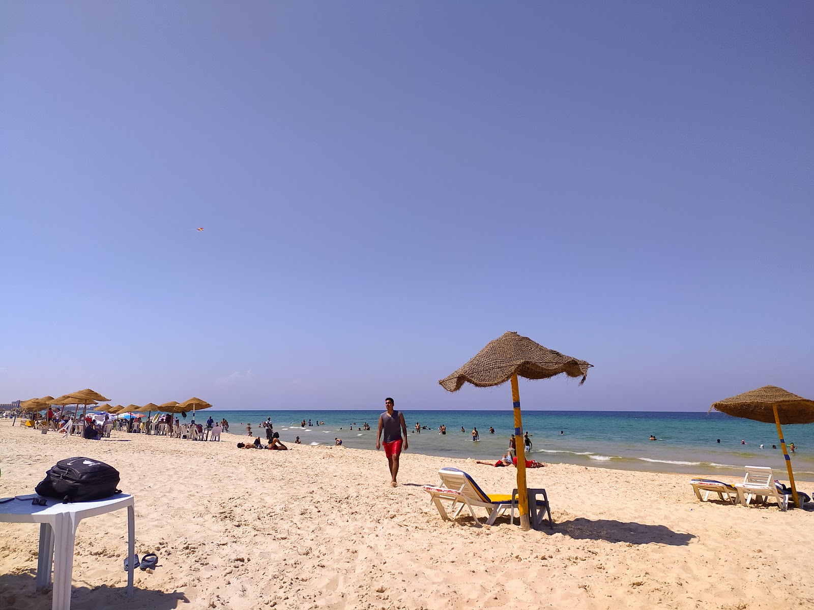 Fotografija Bou Jaafar beach z visok stopnjo čistoče