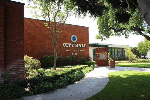 Bell City Hall
