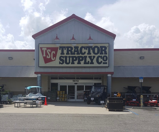 Tractor Supply Co., 5618 US-90, Theodore, AL 36582, USA, 