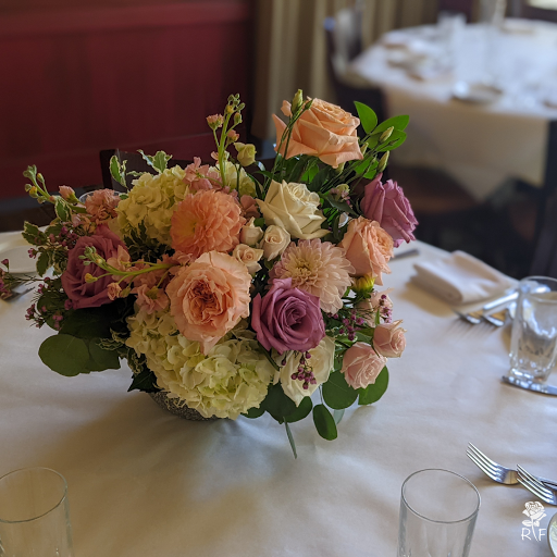 Florist «Rosemont Florist», reviews and photos, 6133 N River Rd #130w, Rosemont, IL 60018, USA