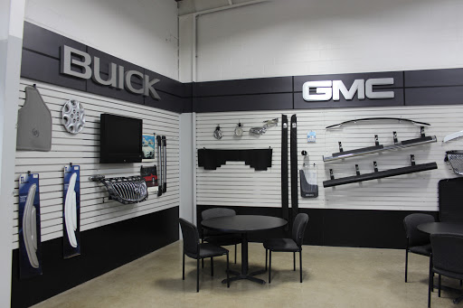 Car Dealer «Golling Buick GMC», reviews and photos, 1491 S Lapeer Rd, Lake Orion, MI 48360, USA