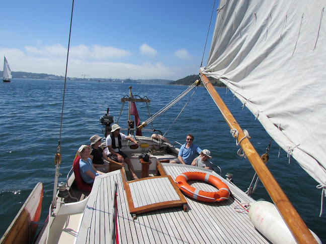 Sailing Barge Drifter - Travel Agency
