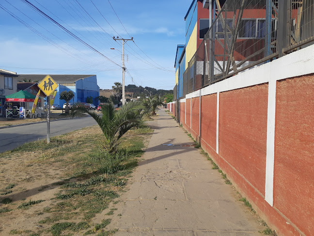 Opiniones de Liceo Agustín Ross Edwards en Pichilemu - Escuela