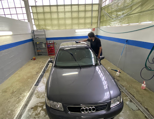 Ivi Lavado de coches & Detailing en Durango, Vizcaya